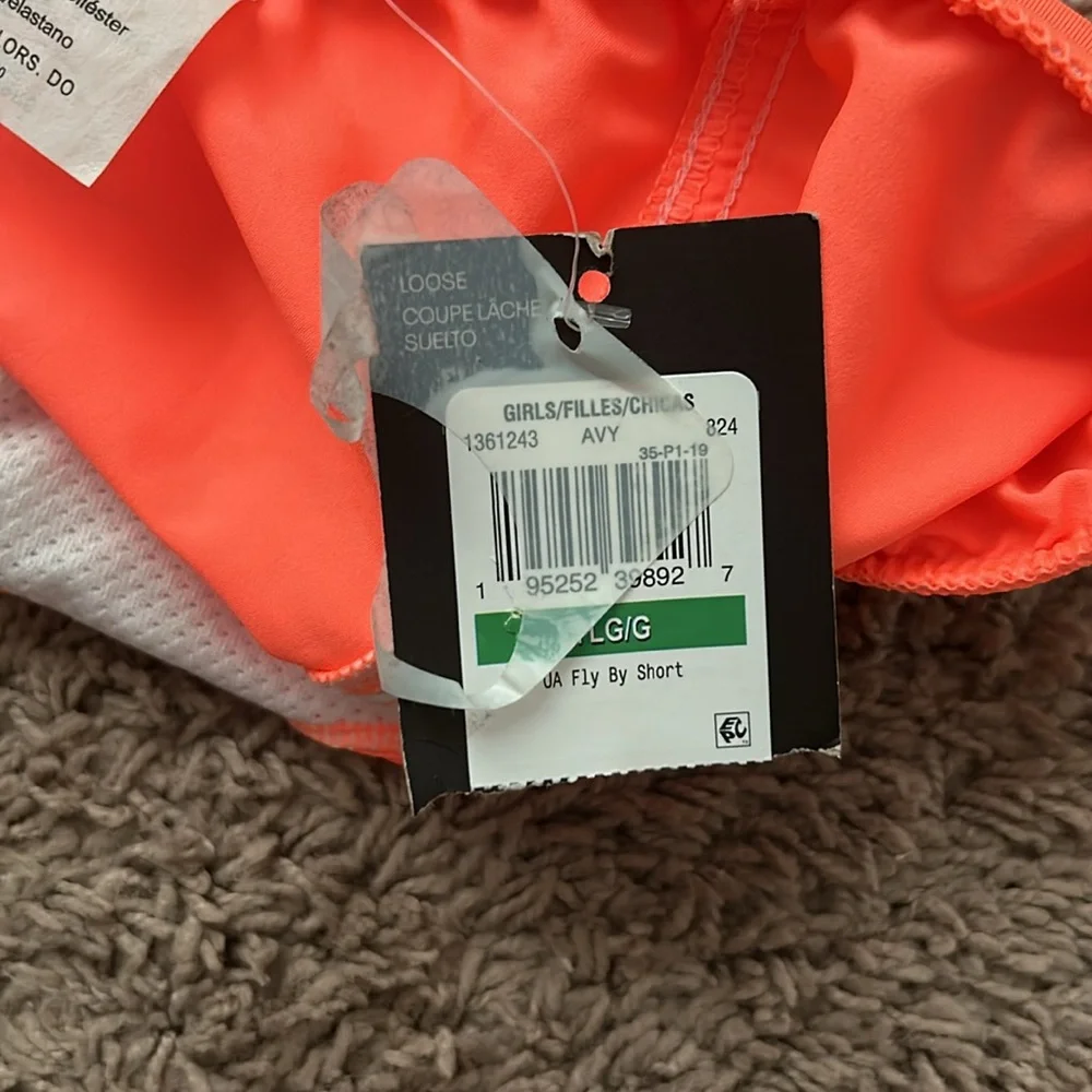 Girls Under Armor athletic shorts. Never worn. Still has tags. - Picture 4 of 4